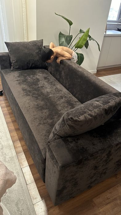 Диван гостинный продам