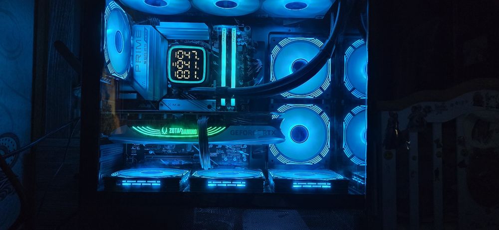 Готовая сборка ,красивая топ сборка для игр  на am5 7800x3d