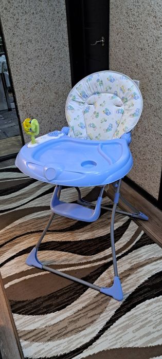 Продам стульчик для кормления