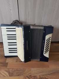 Acordeon Hohner Student lV