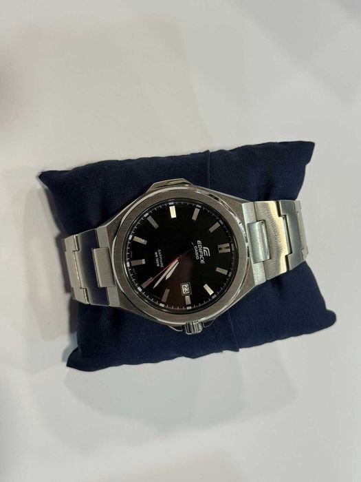 Часовник Casio Edifice Edifice EFB-108D-1AVUEF