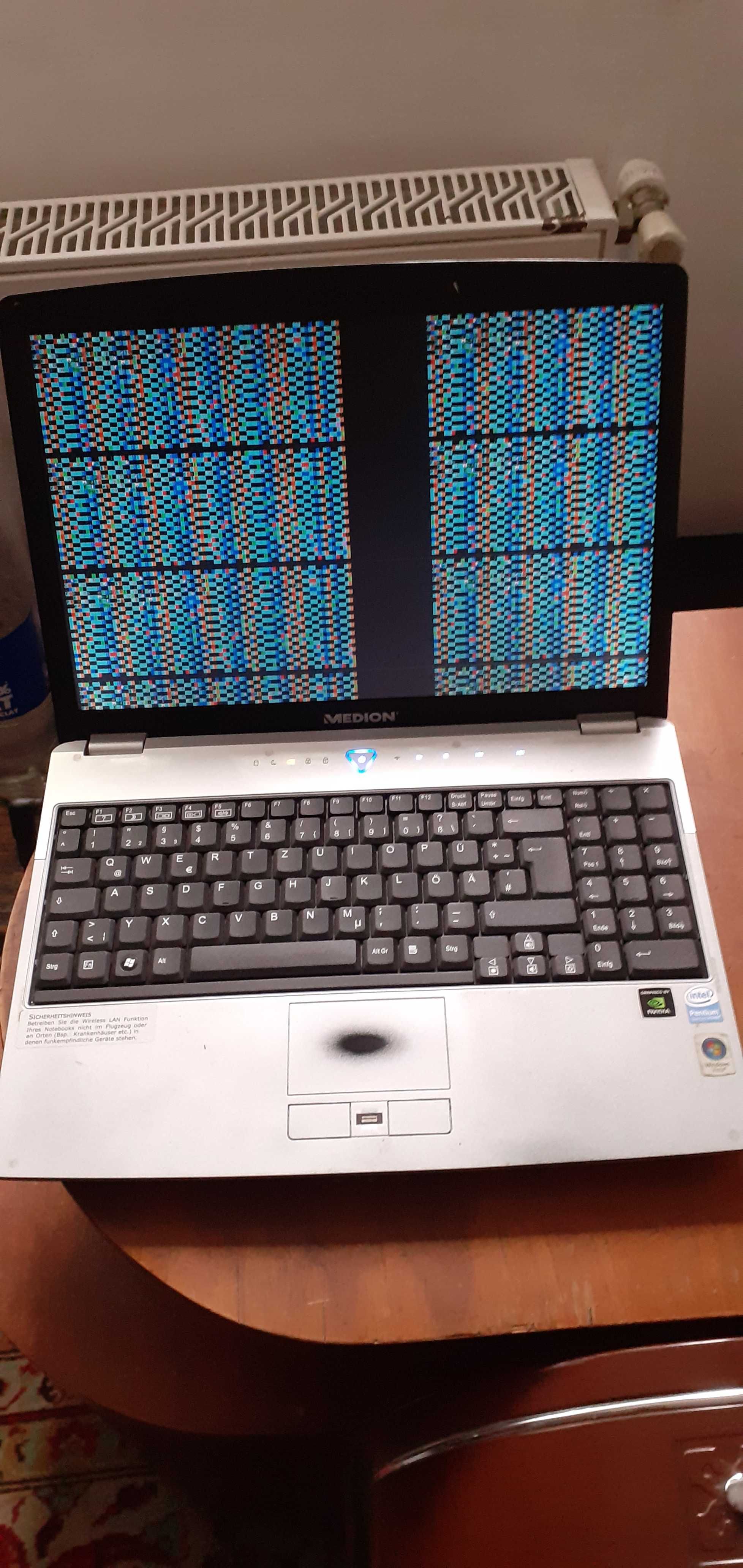 Laptop Medion Akoya MD 96630