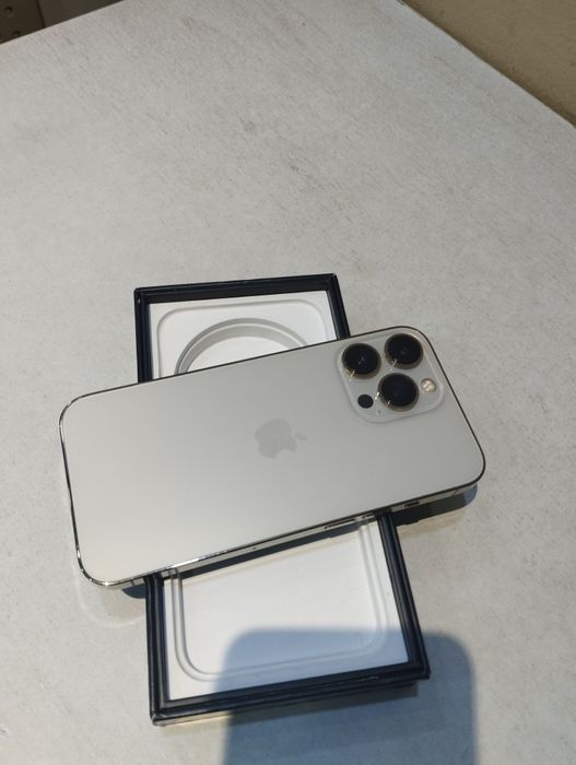 Iphone 13 pro   ideal