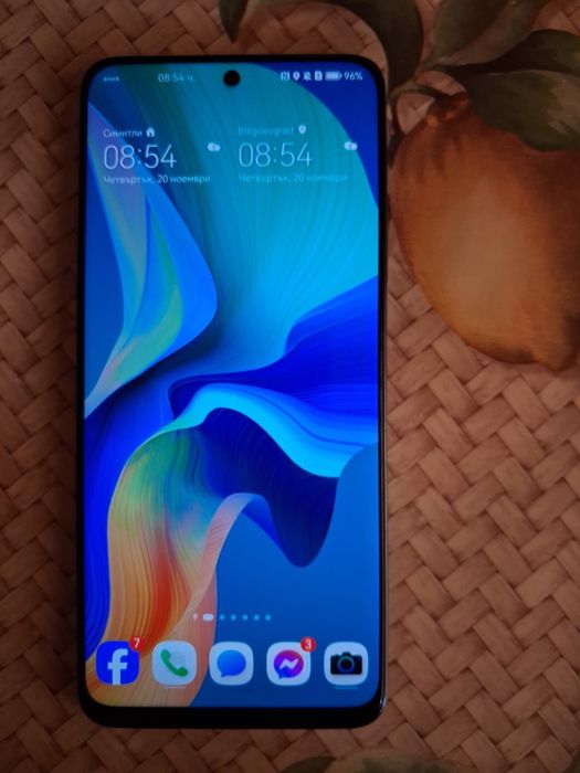 Телефон Huawei nova Y90