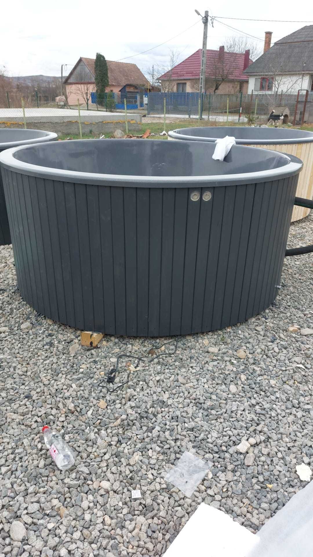 Ciubăr din fibră de sticlă cu soba - 2 m diametru, 6-7 persoane