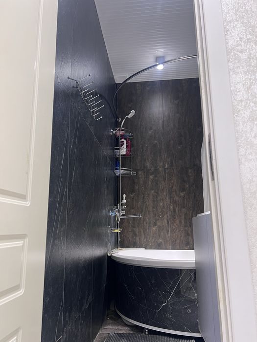 Kvartira sotiladi Qorasuv 6. 3/5/5 Evro remont. O’zimmiki.