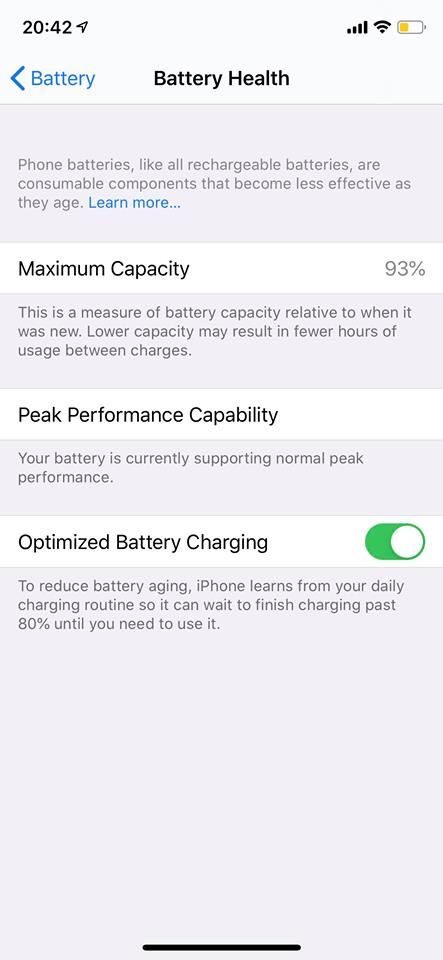 iPhone 12 128 GB на ниво на батерията 93%
