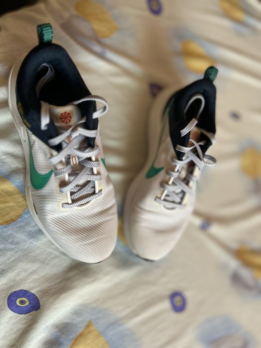 Дамски маратонки NIKE