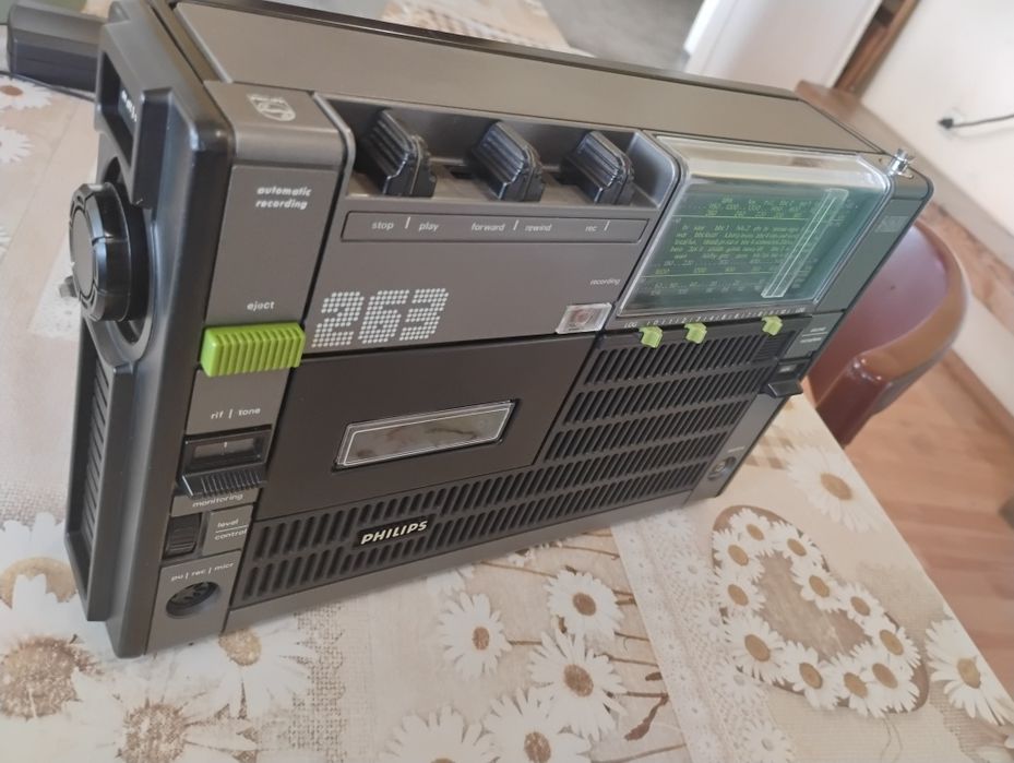 Philips 22rr263 Нов касетофон от 1975