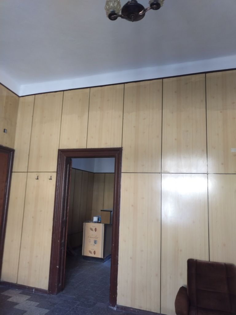 Дава се под наем Офис в Пловдив, Старият град - 45 кв.м за 255 € - Снимка #1