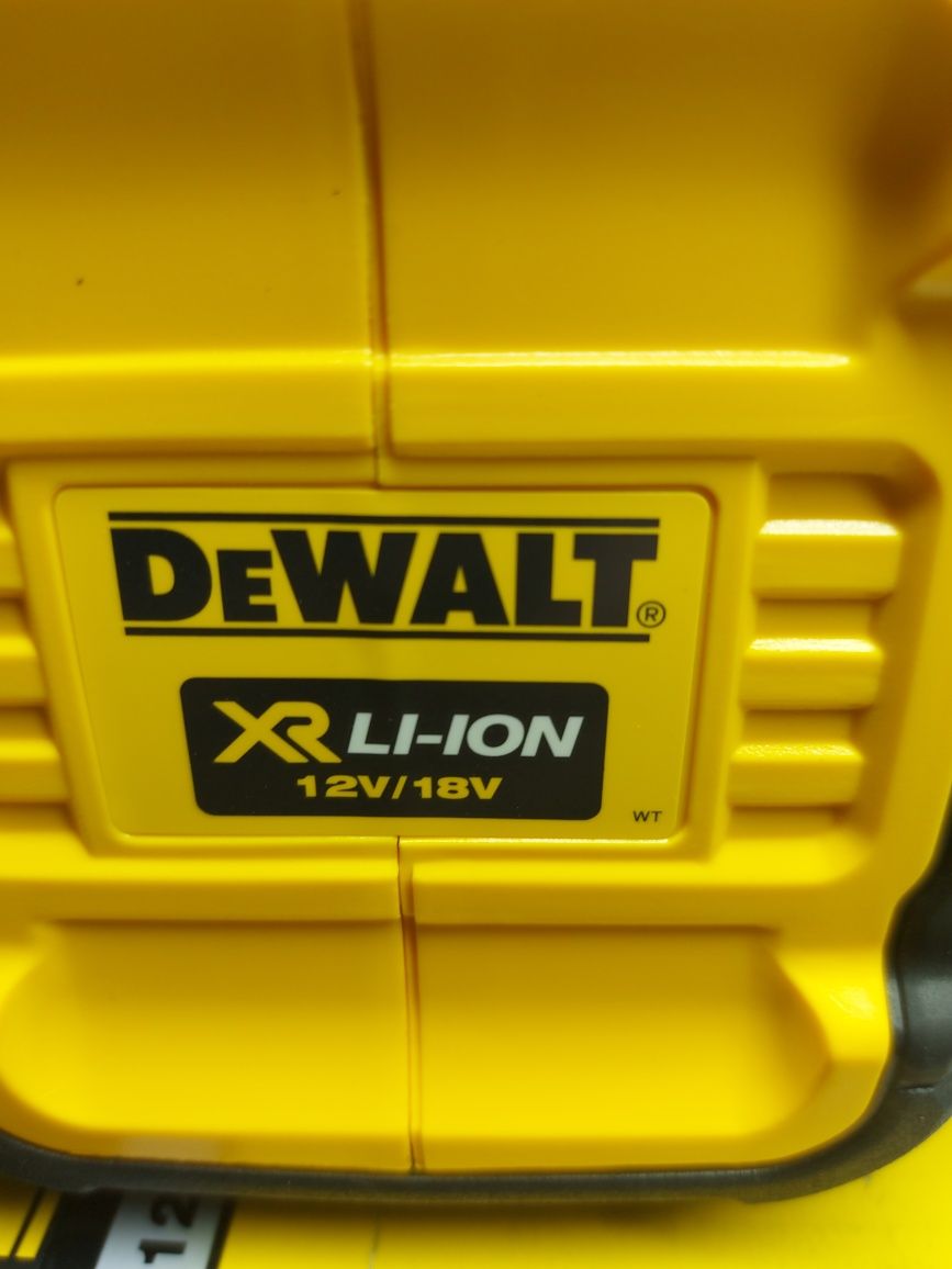 ПРОМОЦИЯ.Нова блутут колона Dewalt DCR011