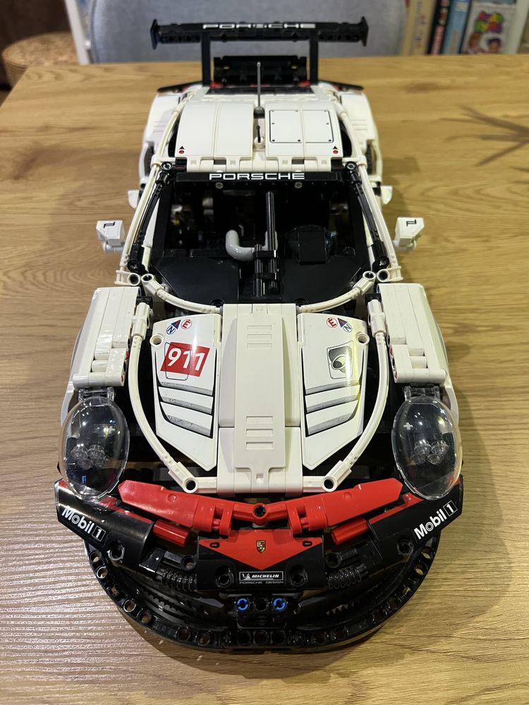 LEGO Technic Porsche 911 RSR