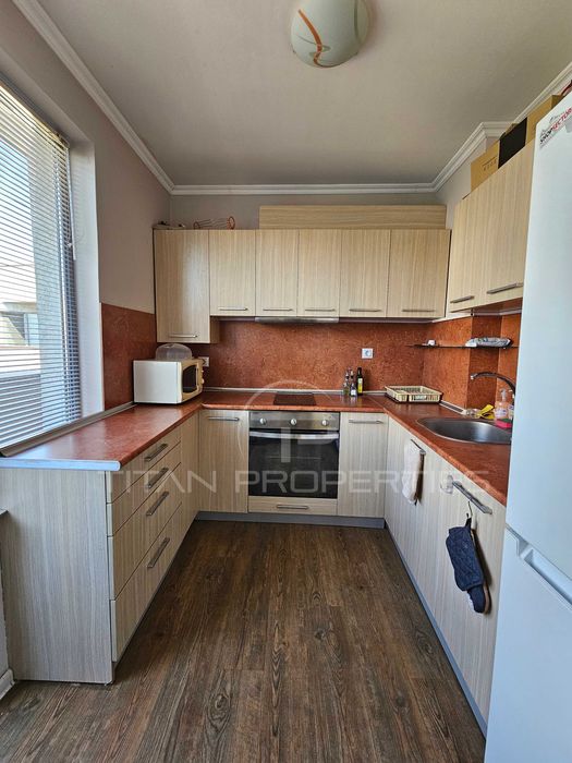 Продава се Тристаен апартамент в Пловдив, Кършияка - 87 кв.м за 2391 €/кв.м - Снимка #2