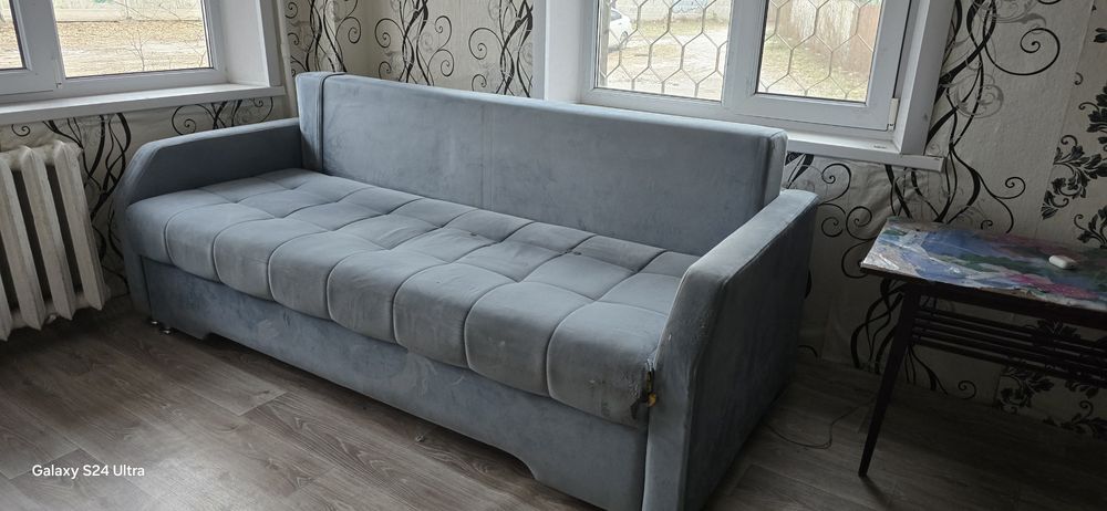 Продам диван б/у