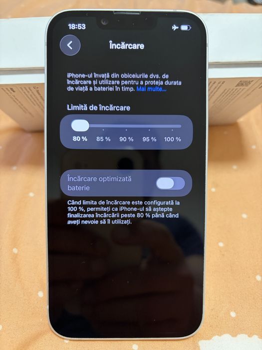 iPhone 16e 512gb 100% baterie