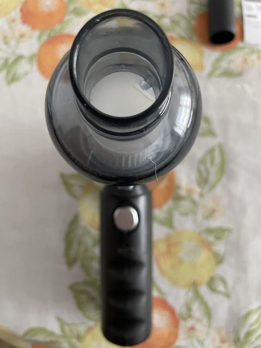 Мощна акумулаторна прахосмукачка