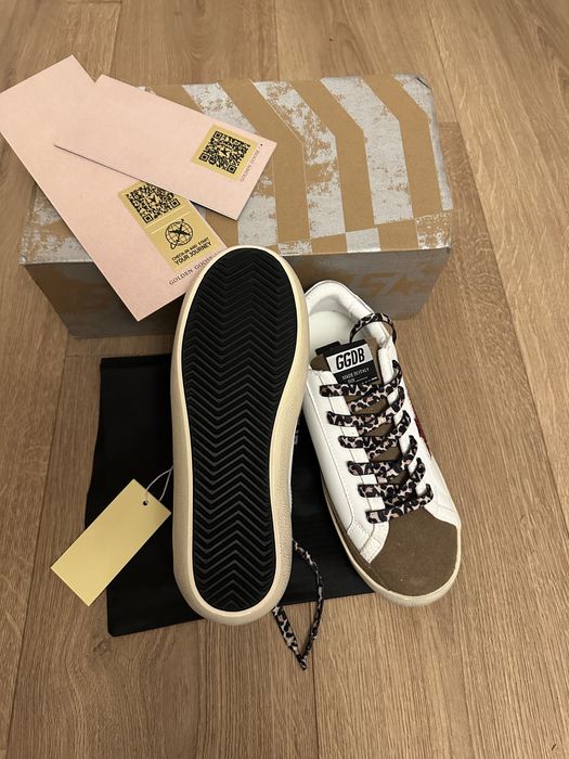 Adidasi golden goose noi marimea 38