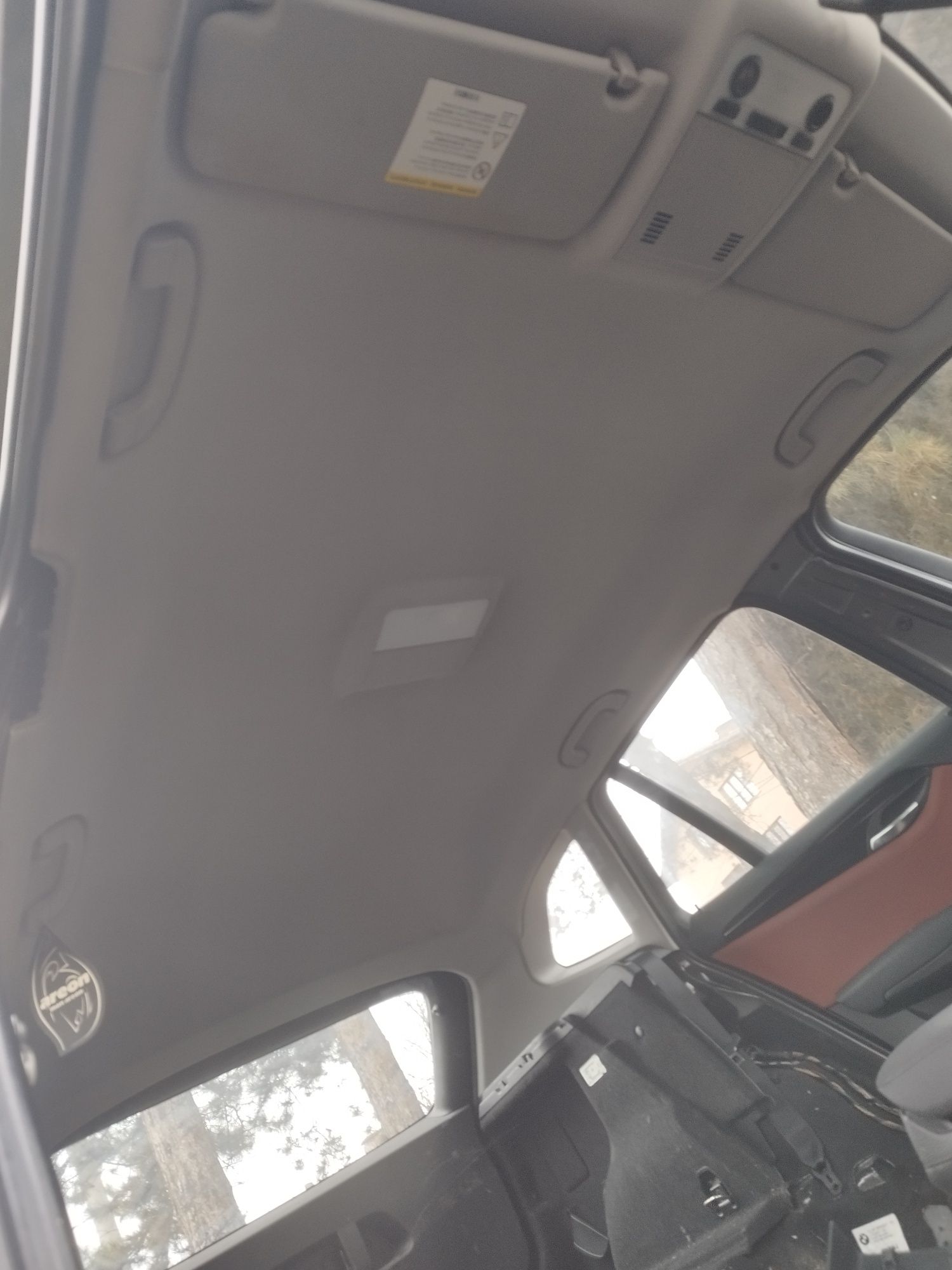 BMW X1 2.0d. S.DRIVE на части