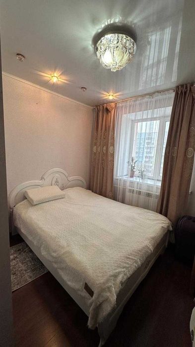 Продам 2-комн квартиру, р-н Достык Молл, с ремонтом