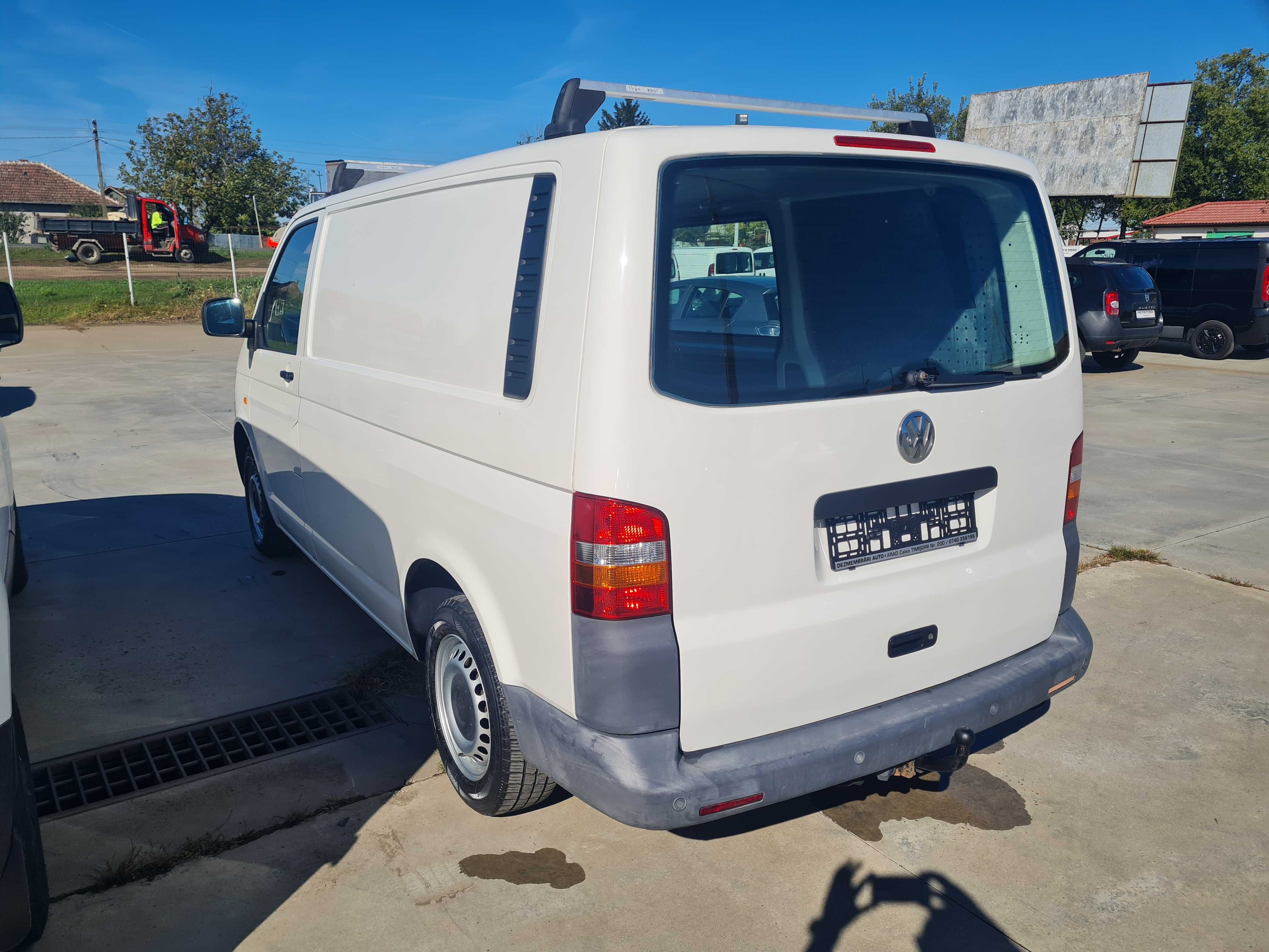 VW T 5   1.9 TDI   an 2007  cash sau rate