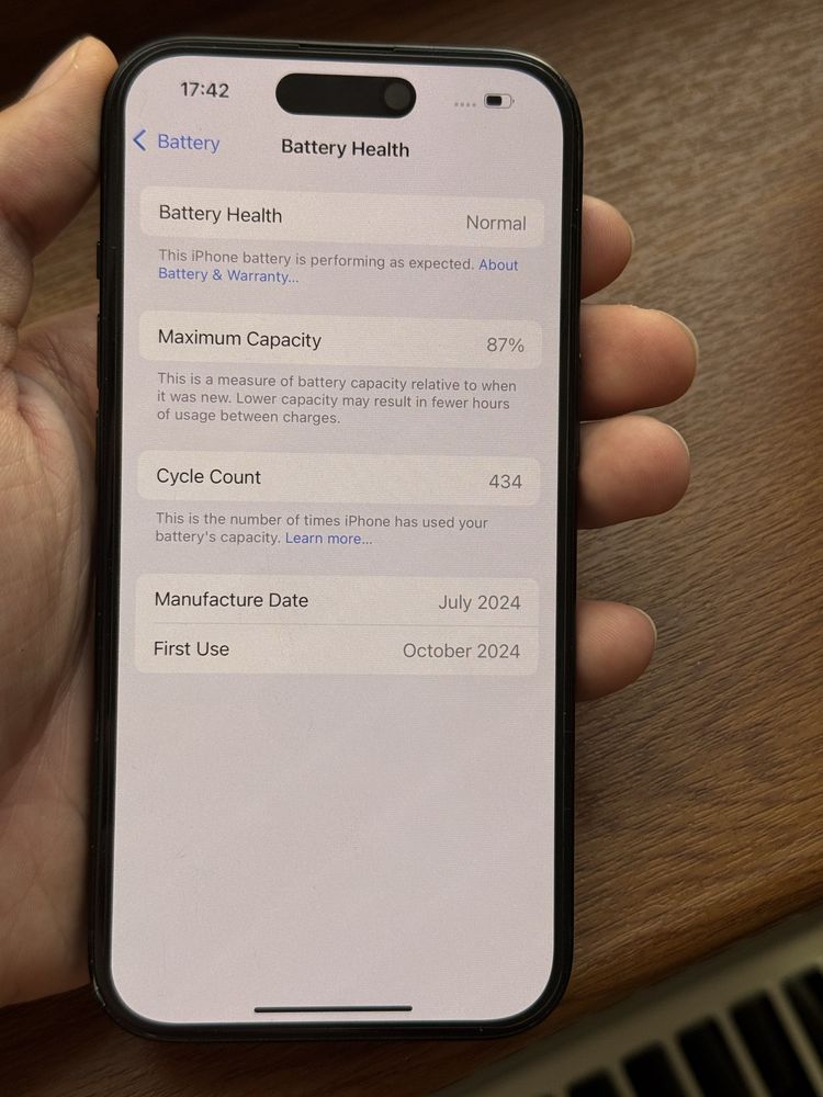 Iphone 15 256gb bat 87%