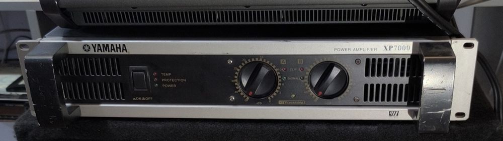 Продается усилитель два сабвуфера 18 дюймовых