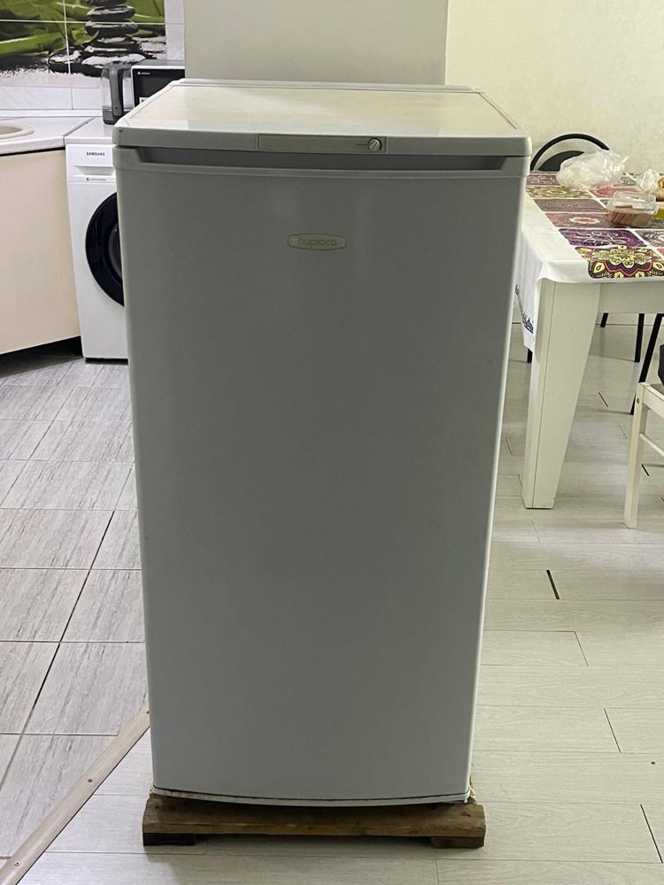 Продается Холодильник в отличном состояний