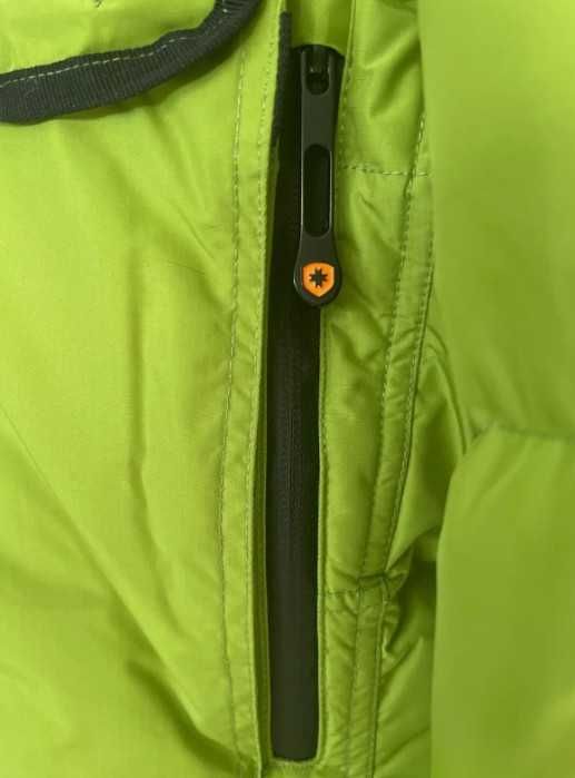 Geaca puf, dama,Wellensteyn, masura S, noua, sigilata. Ocazie!