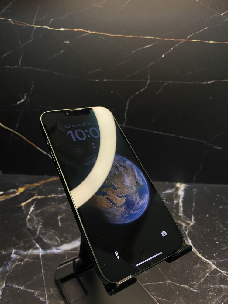 iPhone 13 / Айфон 13