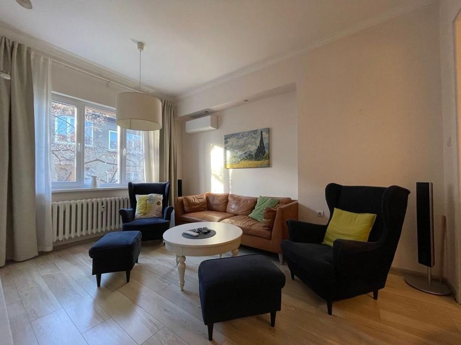 Дава се под наем Многостаен апартамент в София, Център - 140 кв.м за 1000 € - Снимка #1