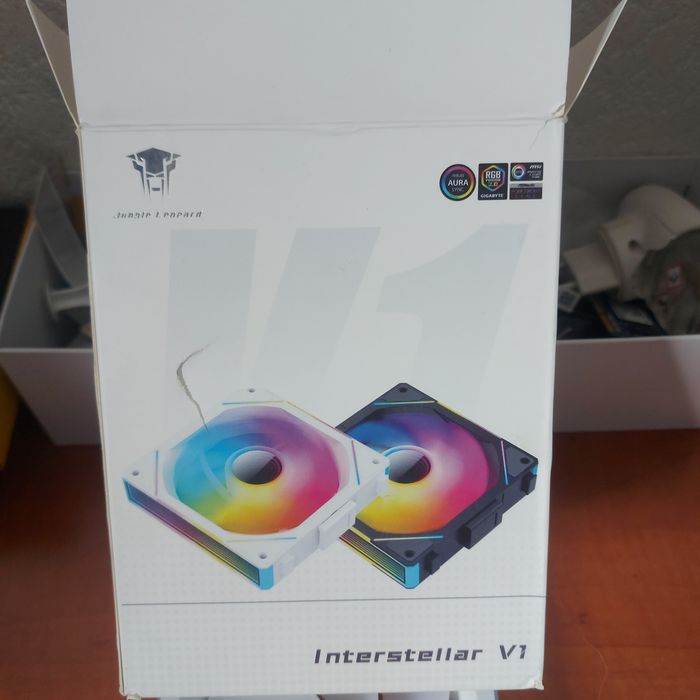 Set ventilatoare tip Lianli ,rev Unifan,Jungle Leopard Interstellar v1