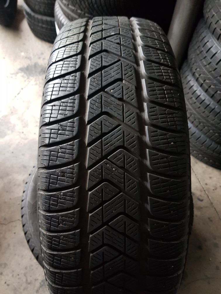 Pirelli 215/65 R17 99H M+S iarnă