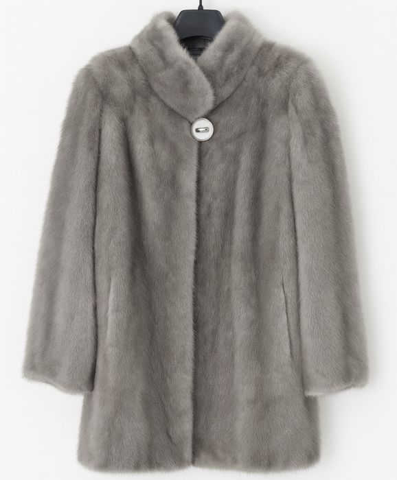 Продам норковую шубу