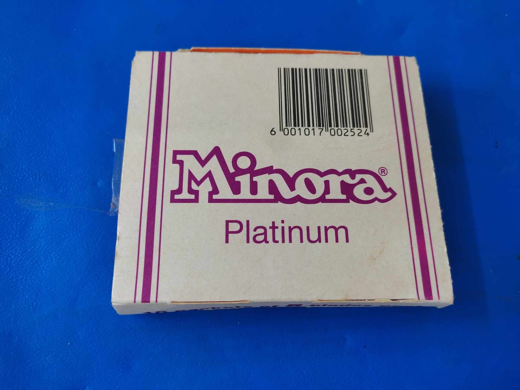 Ножчета за бръснене minora platinum