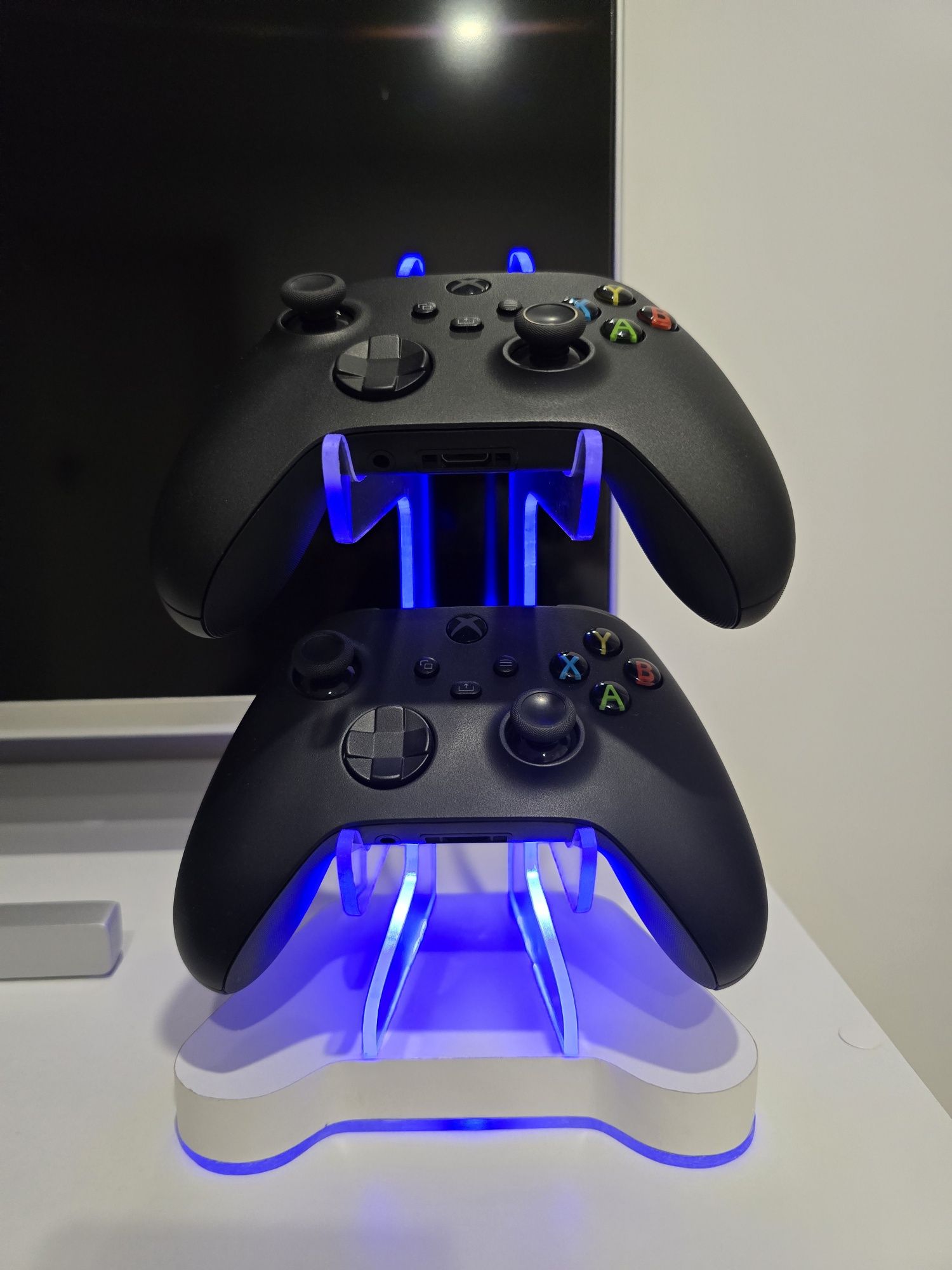 Stand controller