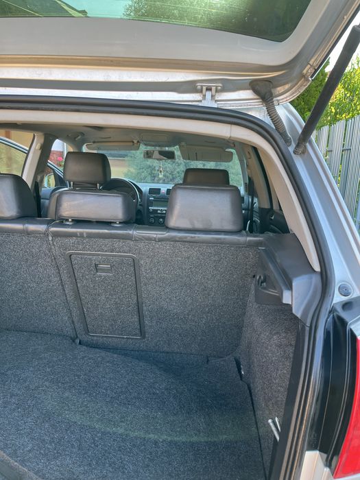 Volkswagen Golf .