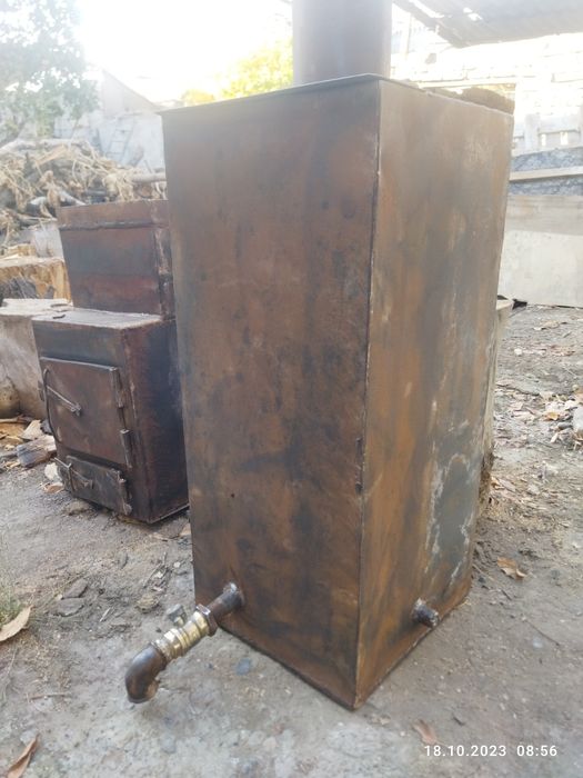 Срочно!!!Продается банный котёл под угол и газ