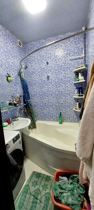 Квартира срочно сотилади. Чилонзор 6 квартал 3/1/4