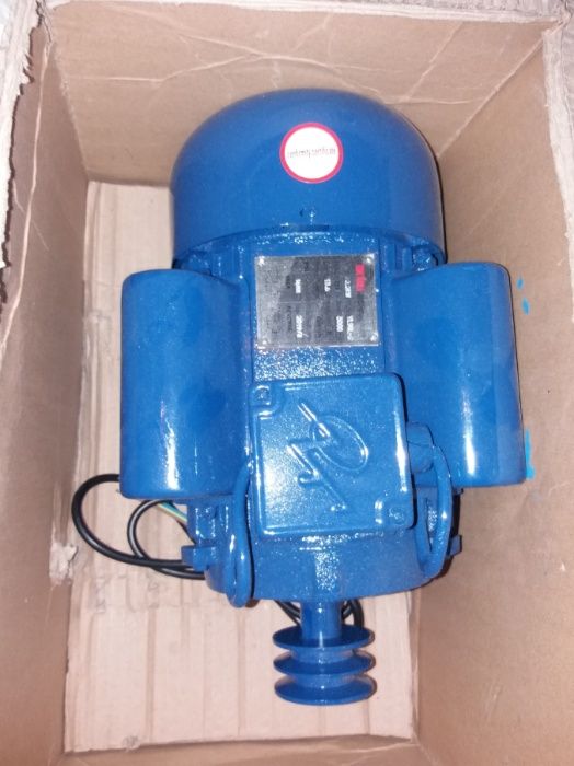 Vand motor electric monofazic 1,5 kw cu 3000 rot.