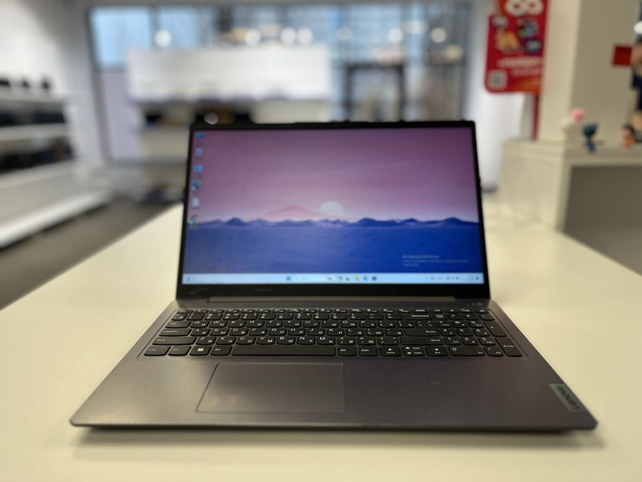 Ноутбук Lenovo