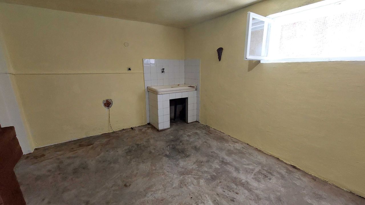 Продава се Етаж от къща в Габрово, Център - 98 кв.м за 521 €/кв.м - Снимка #7