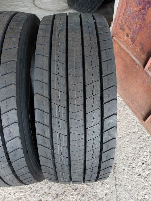 2 Нови гуми 315/60 R22.5 Goodyear FuelMax D 152/148L M+S