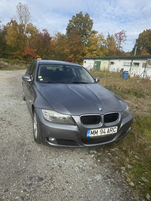 Bmw  seria 3, model 318, an 2011