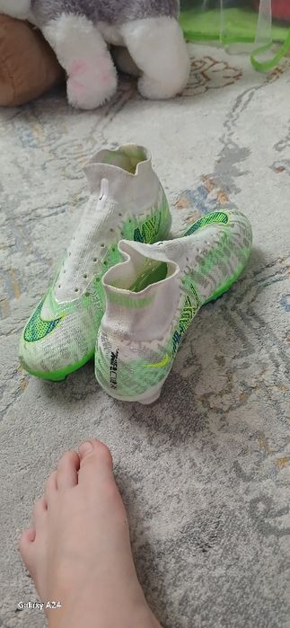 Продам бутсы почти новые