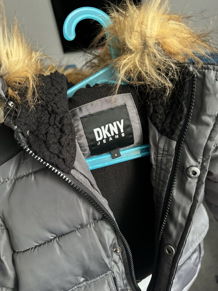 Geacă DKNY ,4 ani