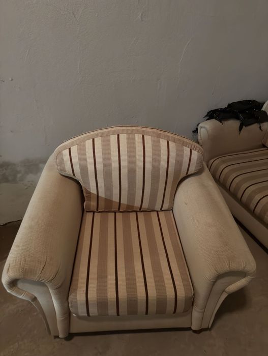 Диван и 2 кресла