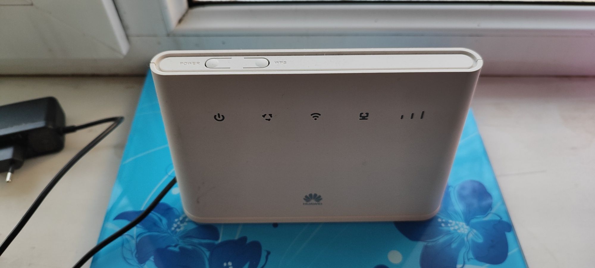 Продам wi-fi роутер 4g
