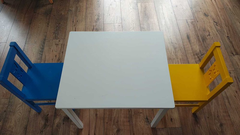 Set masuta si scaune pentru copii, lemn model Sundvik - IKEA