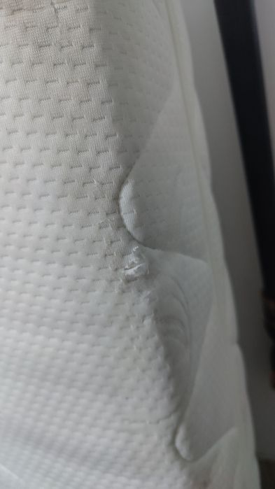 Vând saltea 160x200cm , memory foam.