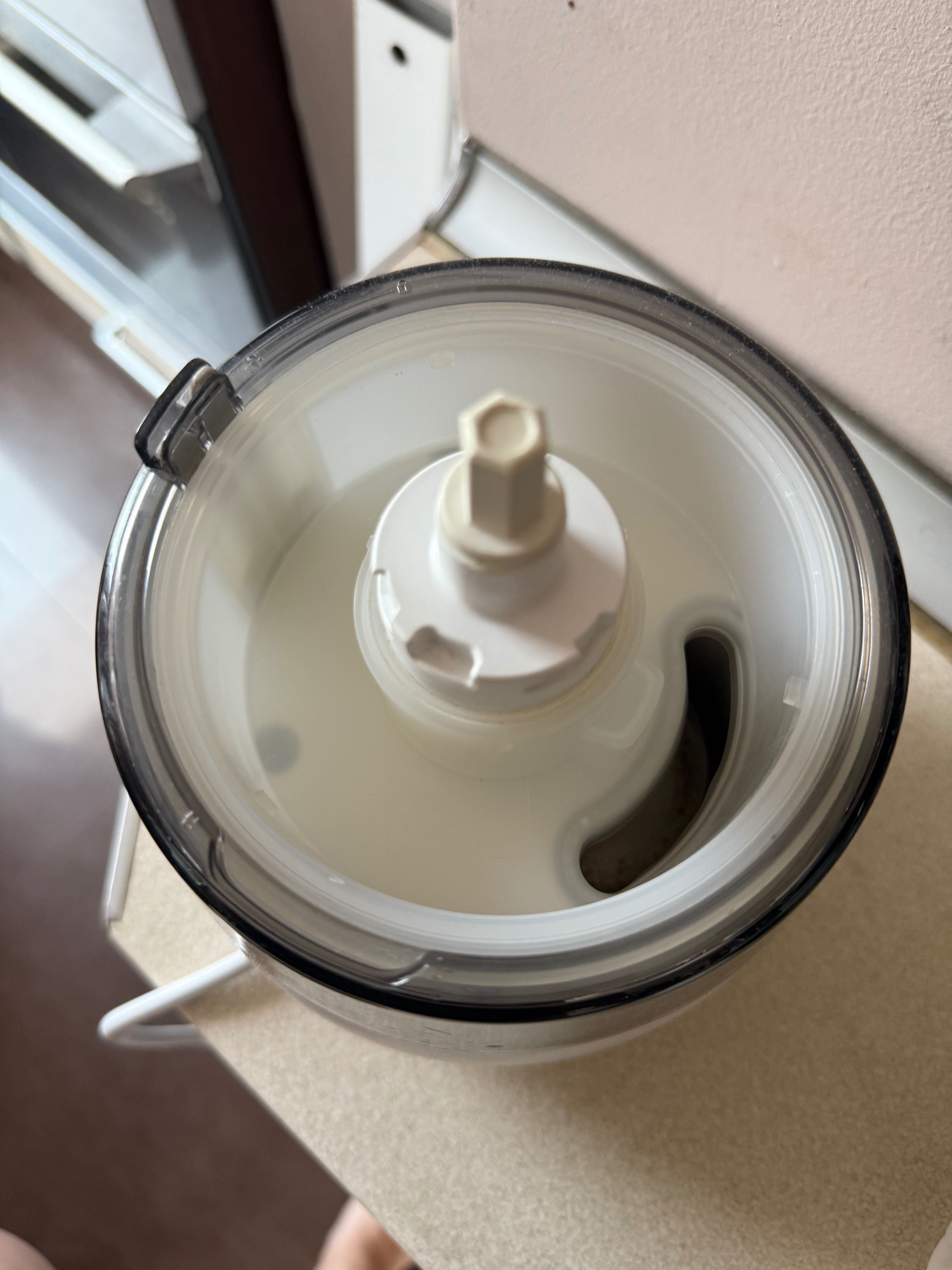 Philips Avent 4-в-1 уред за готвене на пара.